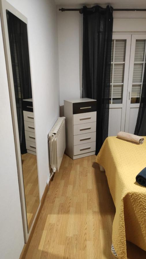 Tin Apt Apartamento Lugo Exterior foto